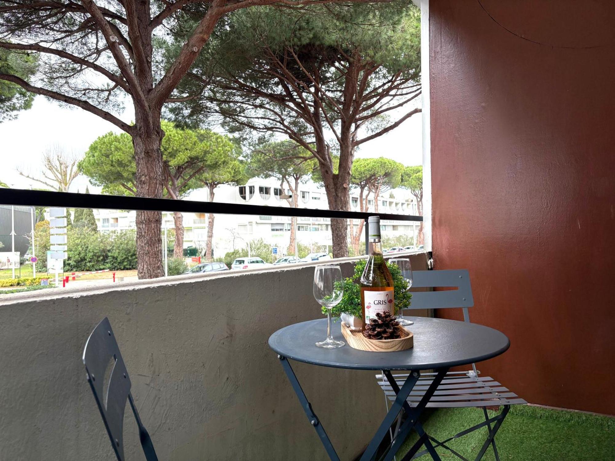 L'Amazone Studio Plein Centre Plages A 2Min Clim Wifi Sur Le Port - Top Prosconciergerie- La Grande Motte Exteriér fotografie