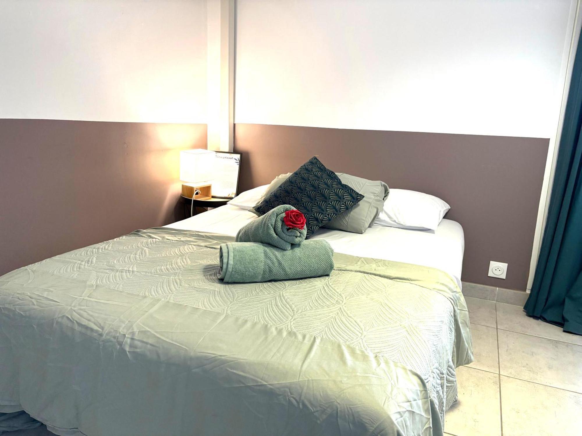 L'Amazone Studio Plein Centre Plages A 2Min Clim Wifi Sur Le Port - Top Prosconciergerie- La Grande Motte Exteriér fotografie